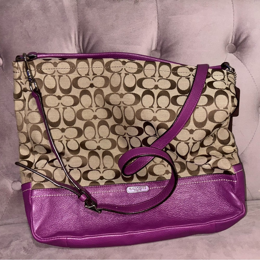 Vintage Y2K Coach hobo signature tote purple and tan